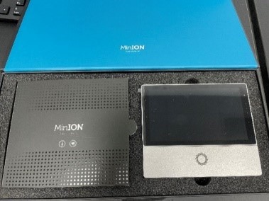 MINION.jpg MINION.jpg